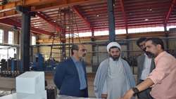 بازدید بازرس‌کل استان قم از 2 شرکت دانش بنیان
