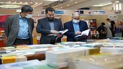 بازدید معاون فرهنگی و اجتماعی سازمان بازرسی کل کشور از نمایشگاه بین‌المللی کتاب تهران