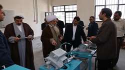 بازدید سرزده بازرس‌کل استان خراسان شمالی از واحدهای فناور و دانش بنیان پارک علم و فناوری استان