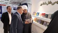 معاون راهبردی سازمان بازرسی: حضور سازمان بازرسی در نمایشگاه کتاب اقدامی بسیار هوشمندانه است/ توجه به مقوله آموزش و پژوهش در سازمان بازرسی دلالت بر تقویت نگاه علمی و برنامه‌ای در ماموریت‌های نظارت و بازرسی دارد