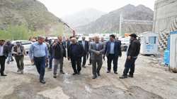 بازدید معاون تولیدی سازمان بازرسی کل کشور از پروژه آزادراه تهران-شمال/ ماموریت به بازرس کل امور راه و شهرسازی جهت پیگیری علل تاخیر و بررسی مشکلات پروژه