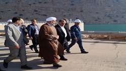 بازدید بازرس کل قضایی خوزستان از سد و نیروگاه مسجدسلیمان 