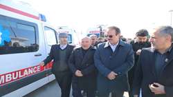 رئیس سازمان بازرسی از انبار لجستیک مرز بازرگان ماکو بازدید کرد/ تعیین مهلت یک هفته‌ای برای ترخیص 98 دستگاه آمبولانس‌