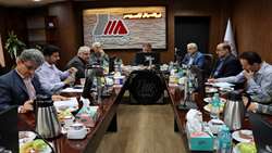 بازدید بازرس کل گیلان از نیروگاه سیکل ترکیبی پره‌سر/تاکید آقایی بر توسعه این نیروگاه