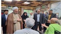 بازدید بازرس کل استان خراسان رضوی از مرکز توانبخشی امام خمینی (ره)/دیدار با جانبازان بستری در مرکز