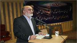 دولت باید زمین‌های دولتی و عمومی را به ثبت برساند تا از تصرفات غیرقانونی در امان باشند