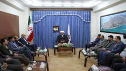 دیدار بازرس‌کل و جمعی از کارکنان بازرسی کل استان بوشهر با نماینده معظم ولی‌فقیه در استان و امام‌جمعه بوشهر