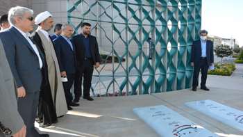 بازدید حجت‌الاسلام‌والمسلمین درویشیان از پارک فناوری پردیس